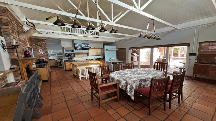 5 Bedroom Property for Sale in Lovemore Heights Estate Eastern Cape